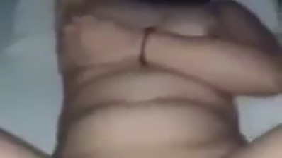 Bokep Indo Ukhty Nya Cantik Tobrut Pantes Betah