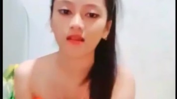 Bokep Jilbab – Mesya Telanjang Dada Tetek Bulet Ukhti