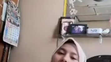 Bokep Jilbab – Ukhti Cakep doyan Colmek beb