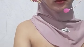Bokep Jilbab – Acca Jilbab Manis Sange Remas Nenen Desah ID 93508159 Mango