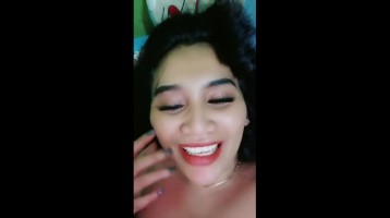 Genjot Miss Yolaa Desah Enak Endingnya Crot Dalem Mulut