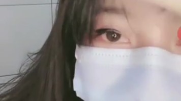 Bokep Indo AelMeii Buka Semuanya Joged Binal Di Toilet