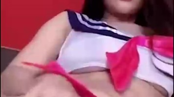Tante Bikin Konten Bacol Untuk Fansnya